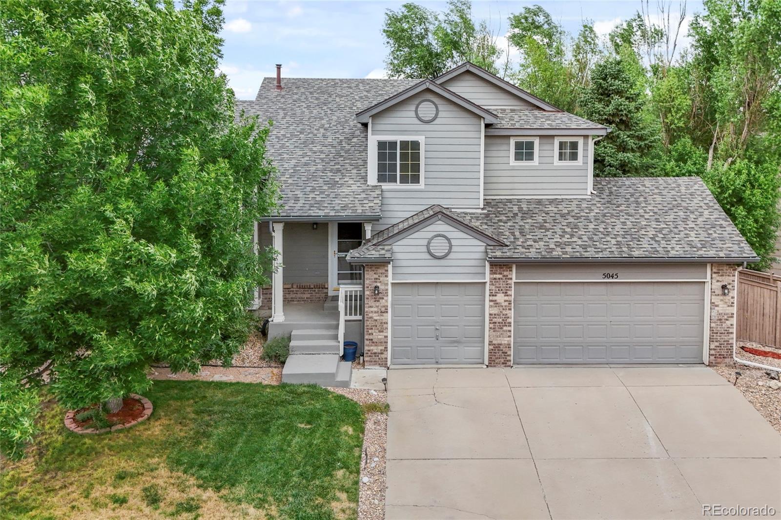 Property Photo:  5045 Stonecrop Circle  CO 80109 