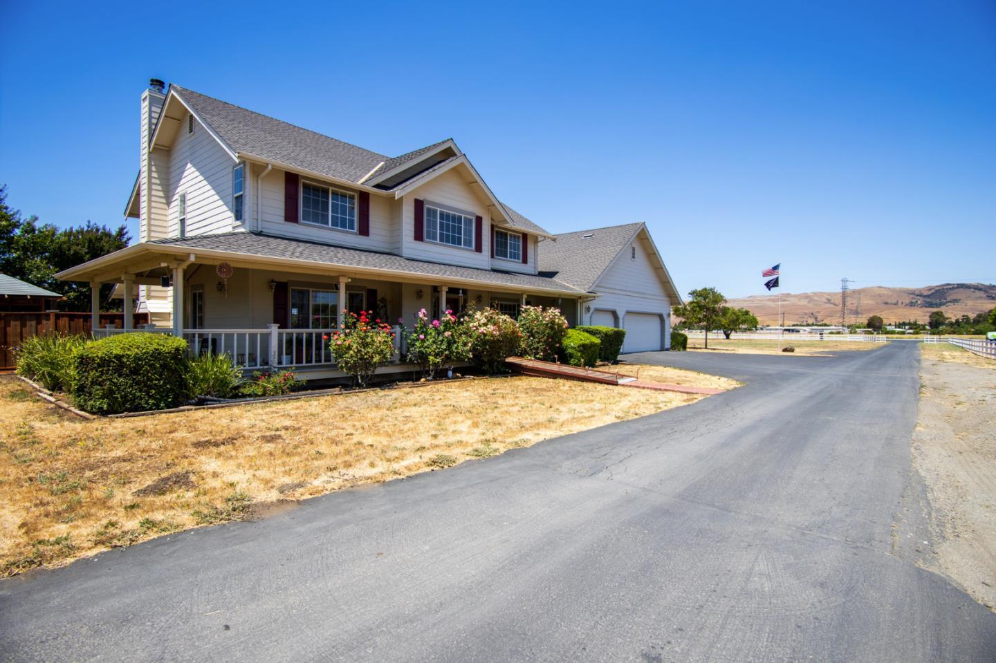 Property Photo:  19715 Hale Avenue  CA 95037 