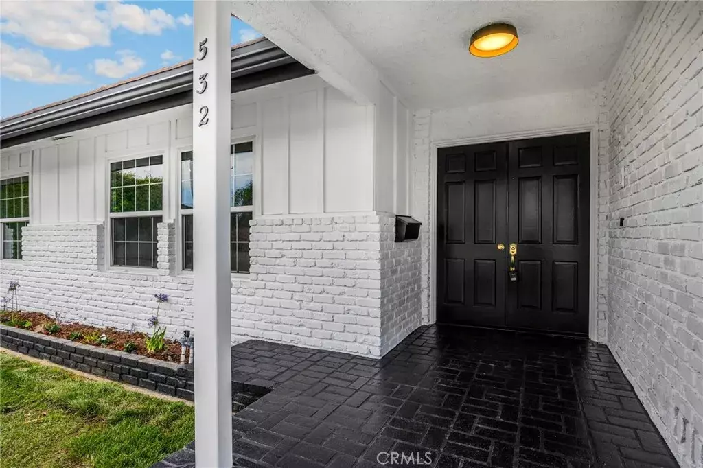Property Photo: 532 Somerset Drive CA 92870