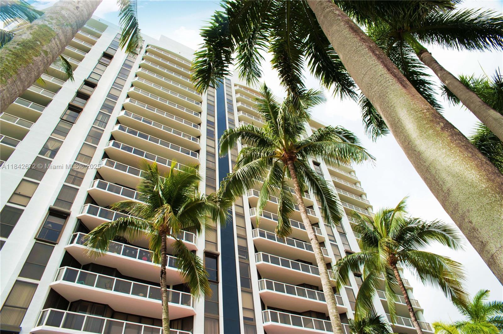 3600 Yacht Club Dr 402  Aventura FL 33180 photo