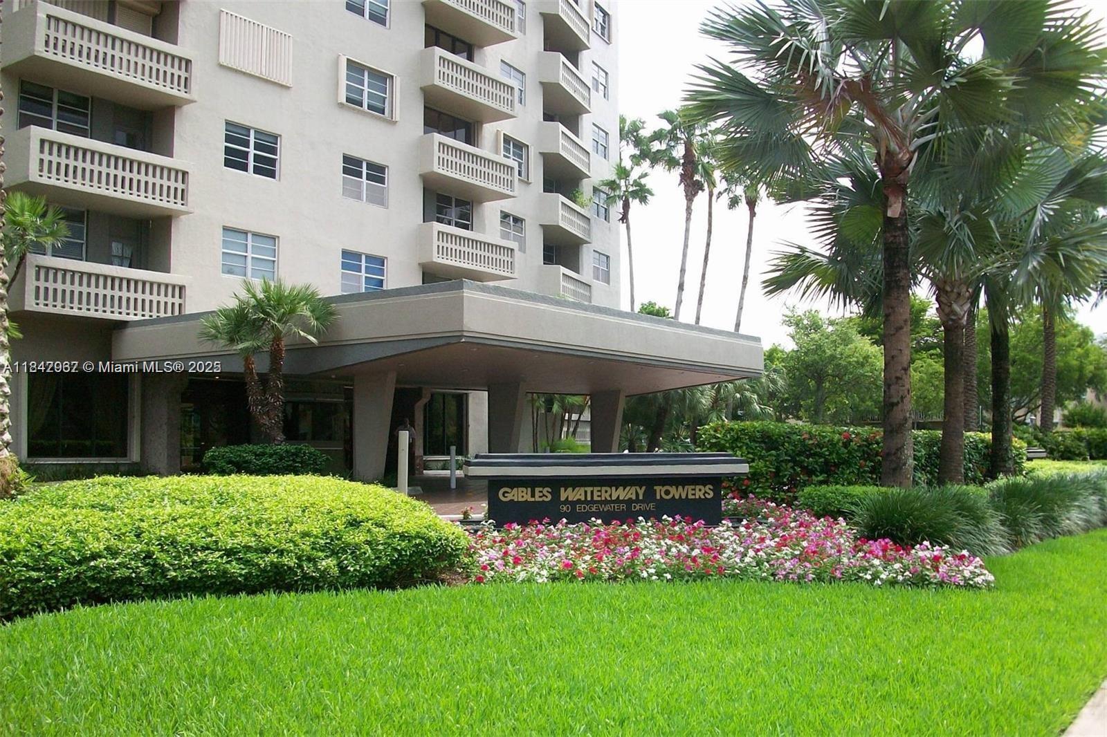 Property Photo: 90 Edgewater Dr 514 FL 33133