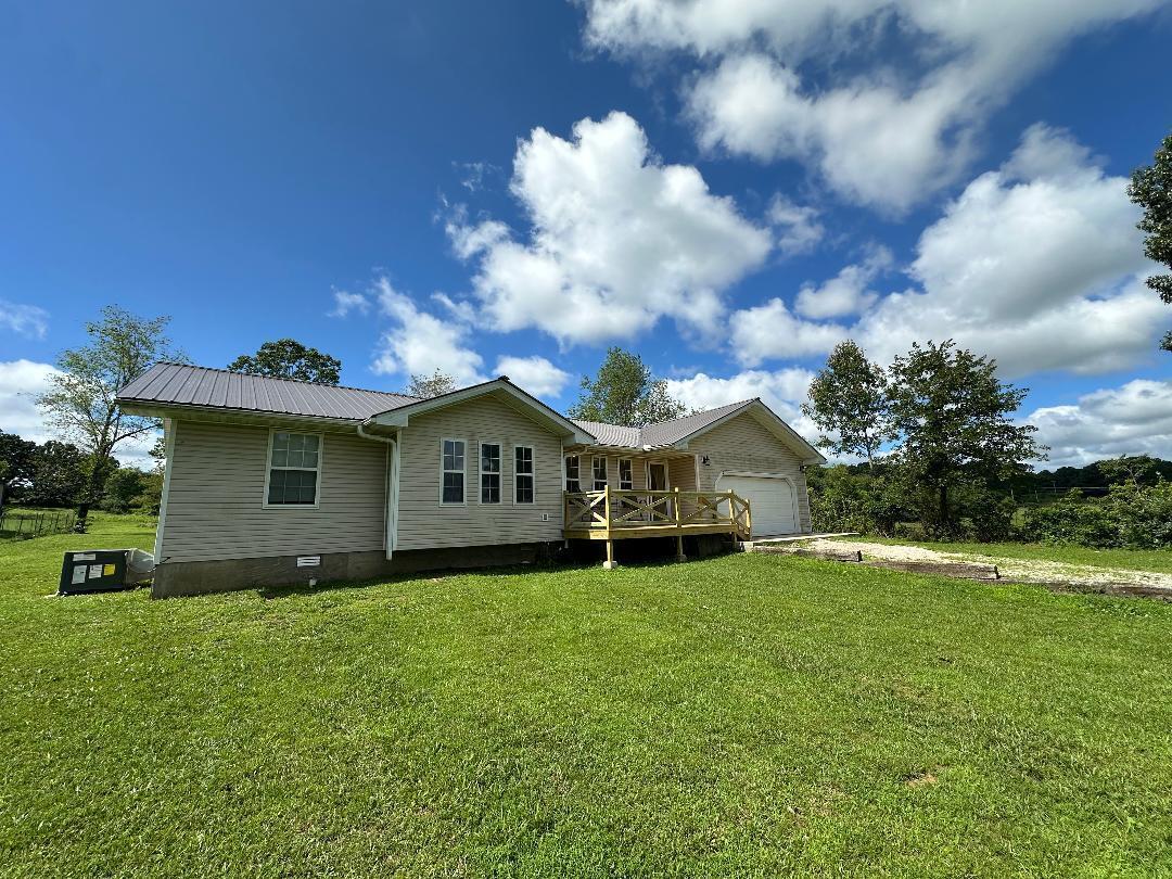 Property Photo: 613 Joyner Lane MO 65548