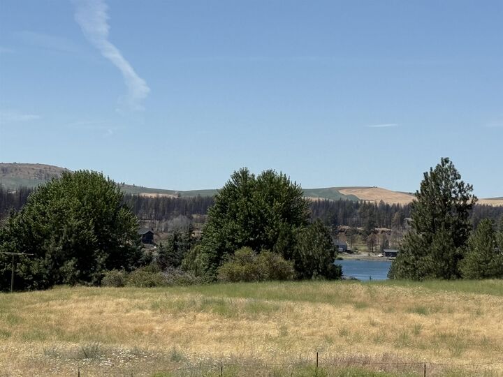 Property Photo:  Nka Lambridge Lane Lot 1 Ln  WA 99022 
