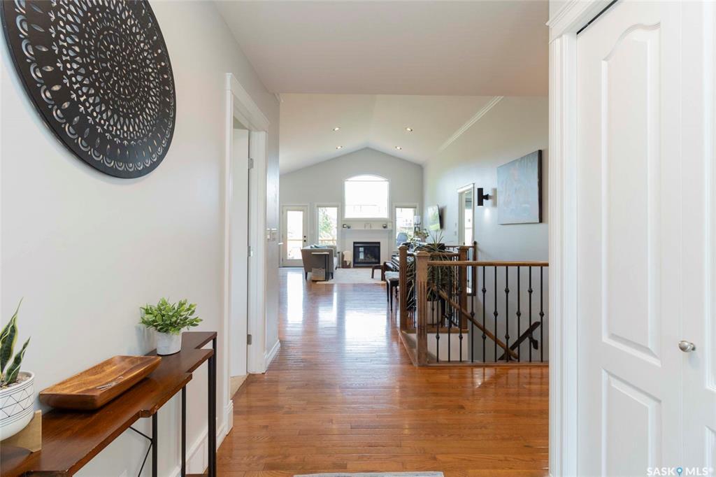 Property Photo: 619 Bellmont Crescent SK S7V 1K7