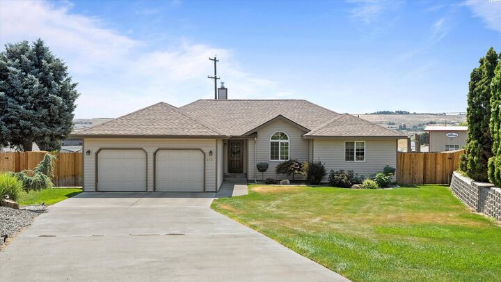 Property Photo: 157 Travis Lane WA 99338