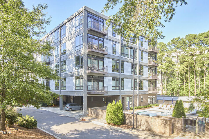1300 St Mary'S Street 308  Raleigh NC 27605 photo
