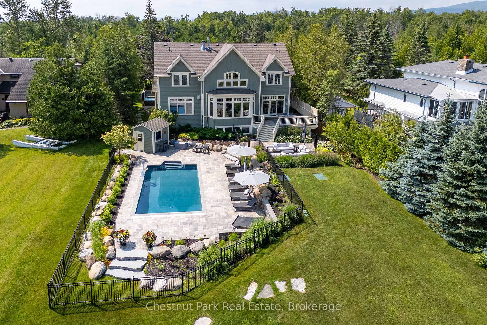 Property Photo: 176 Bartlett Boulevard ON L9Y 5C9