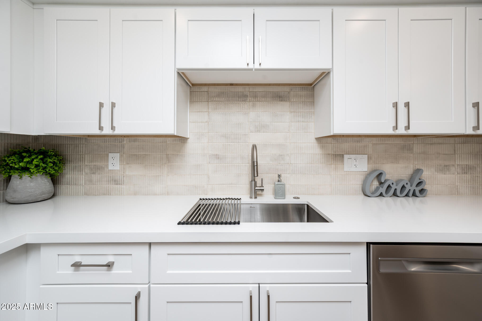 Property Photo: 440 S Parkcrest Street S 88 AZ 85206