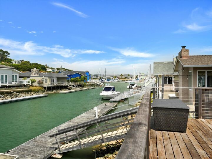 Property Photo: 9 Saint Lucia Place CA 94920