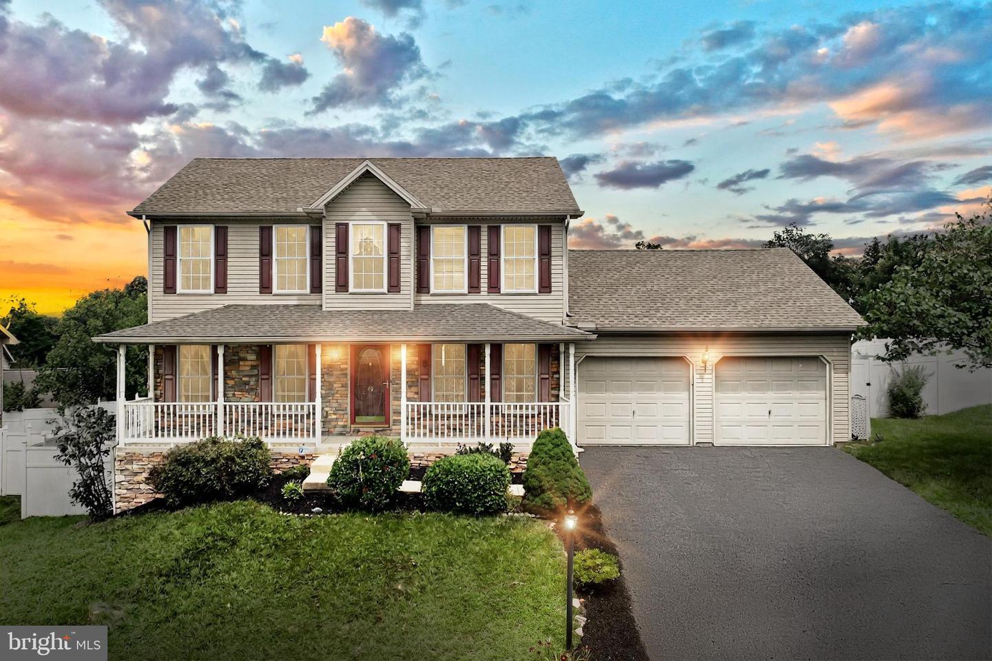 40 Winterberry Lane  Etters PA 17319 photo
