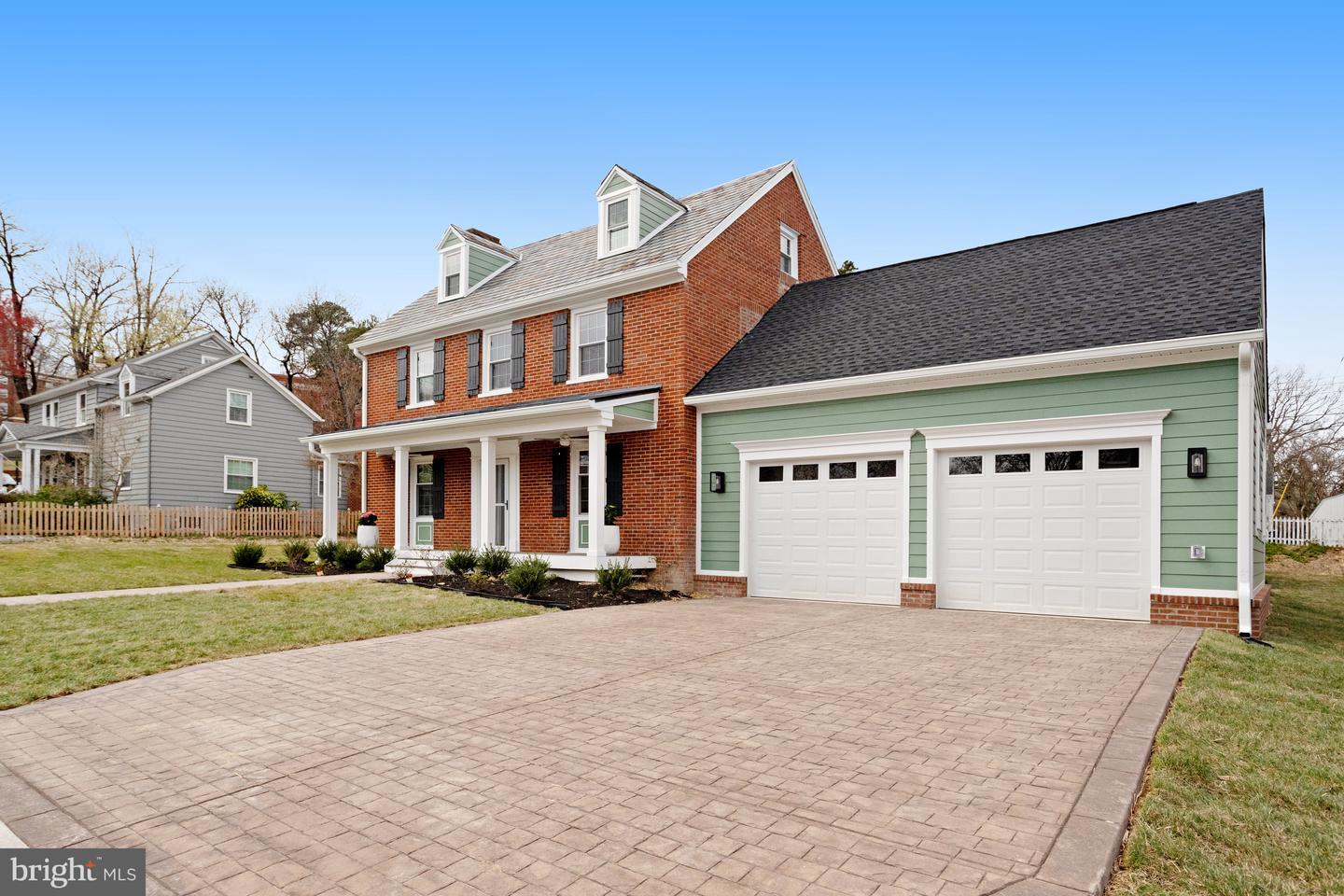 Property Photo: 913 Sylvania Avenue VA 22401