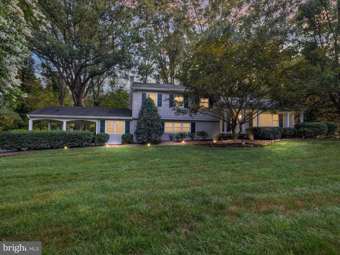 Property Photo:  201 Boundary Avenue  MD 21620 