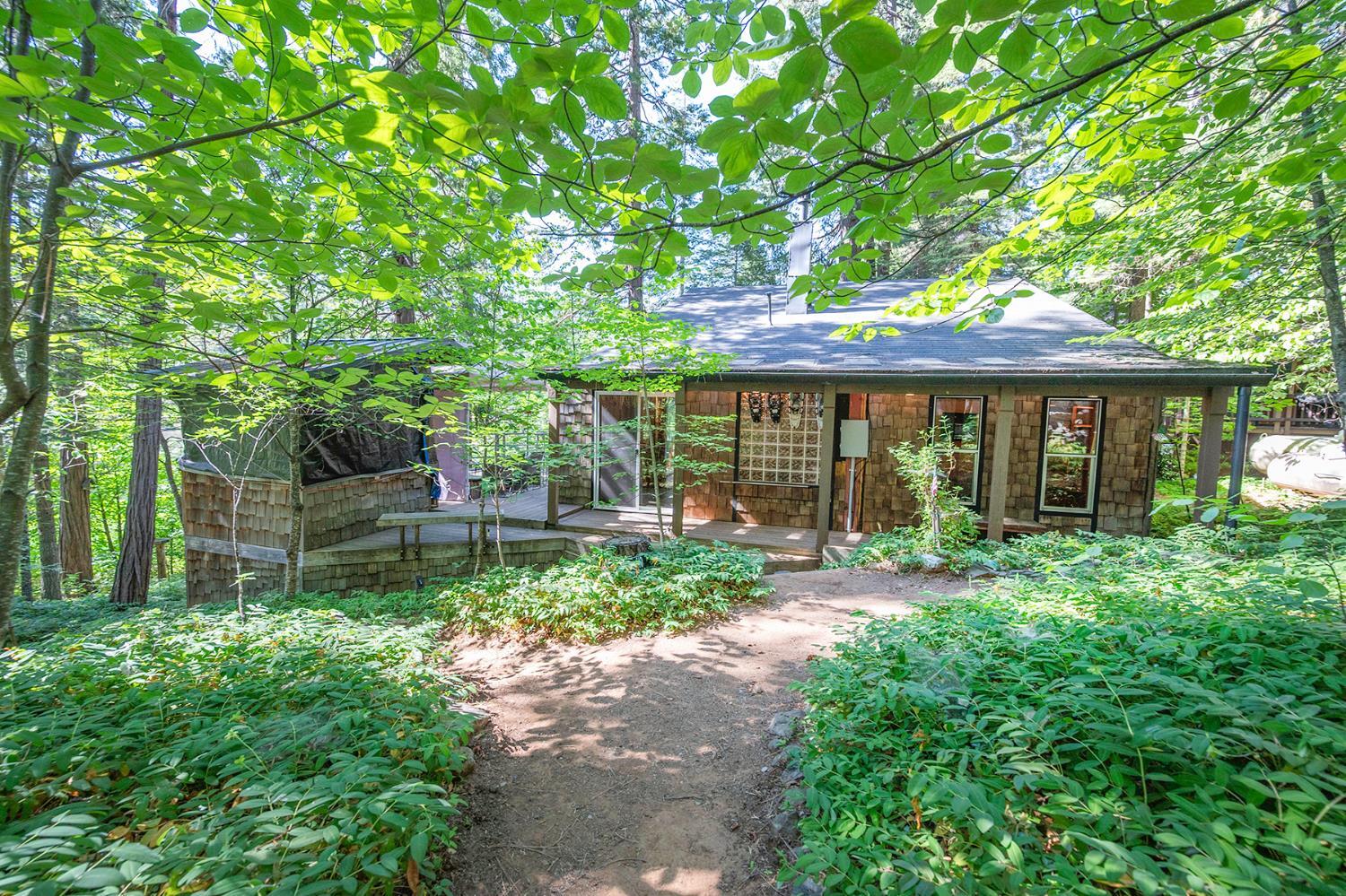 Property Photo: 2428 Meadow Drive CA 95223