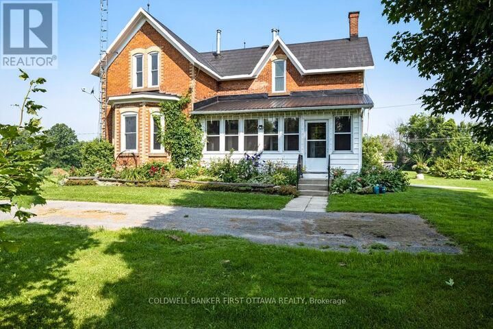 Property Photo: 453 Day Road ON K7H 3C3