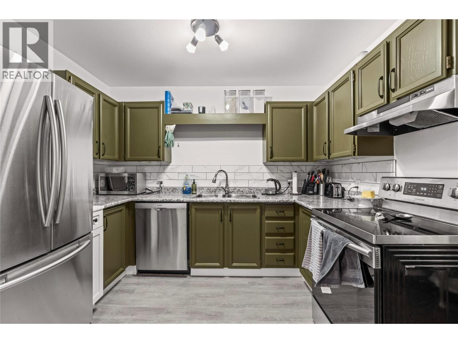 Property Photo:  3901 32 Avenue 324  BC V1T 8M3 