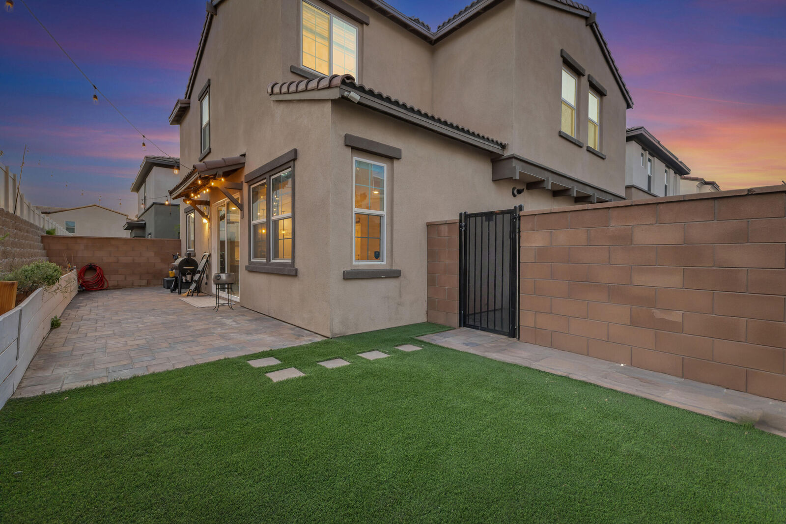 Property Photo:  76284 Yale Way  CA 92211 
