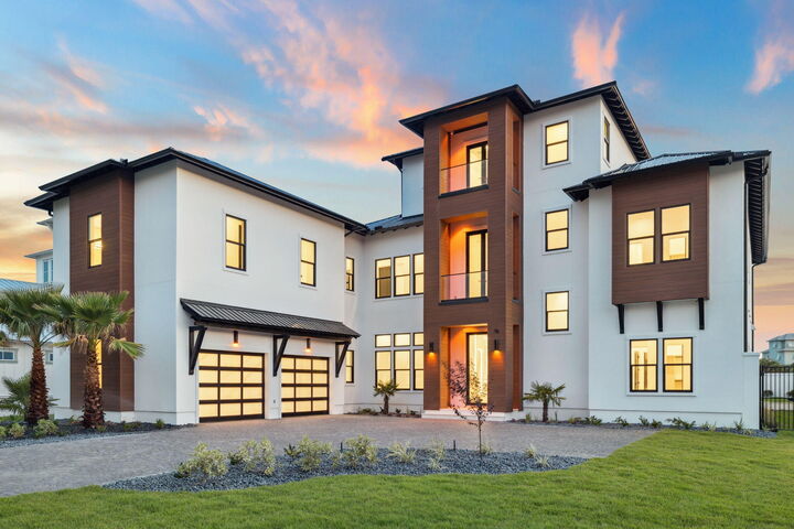Property Photo: 48 E Beach Drive FL 32550