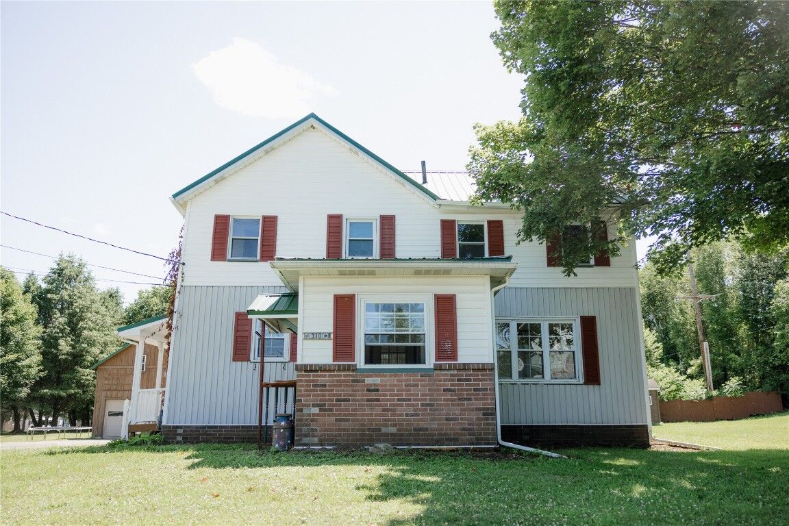 Property Photo: 30 Elk Street PA 16407