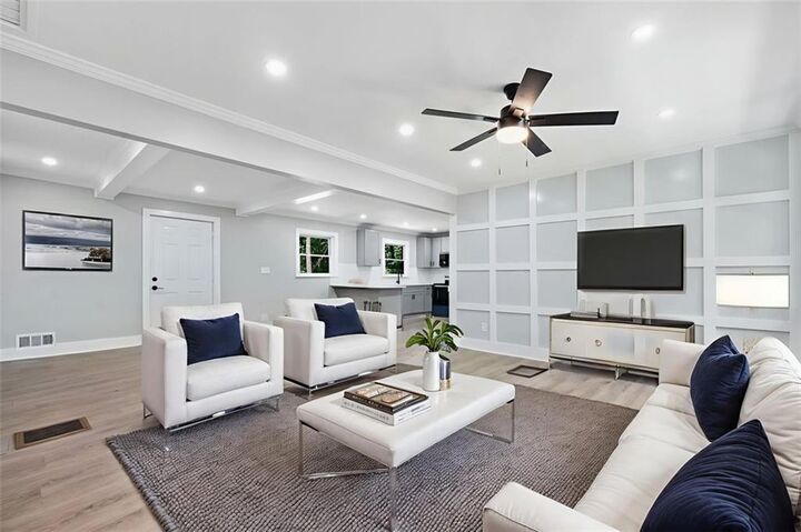 Property Photo:  1905 Fort Valley Drive SW  GA 30311 