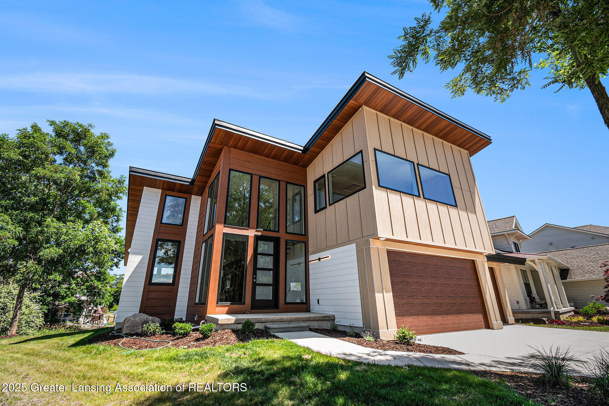 16925 Willowbrook Drive  Haslett MI 48840 photo