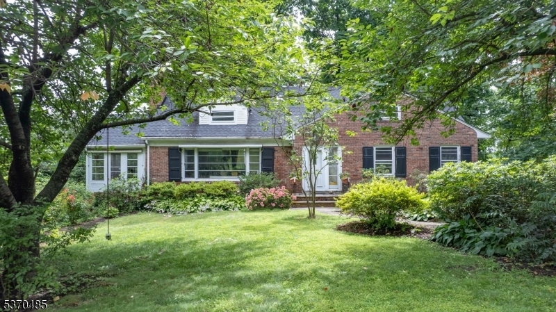Property Photo:  141 Fairmount Ave  NJ 07928 