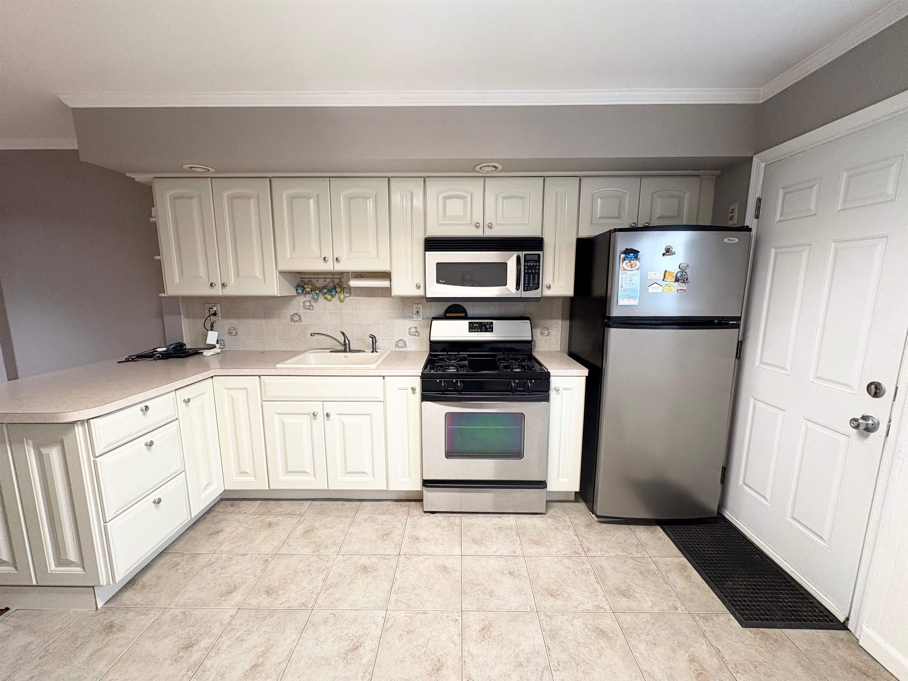 Property Photo:  40 Linden Ave  NJ 07305 