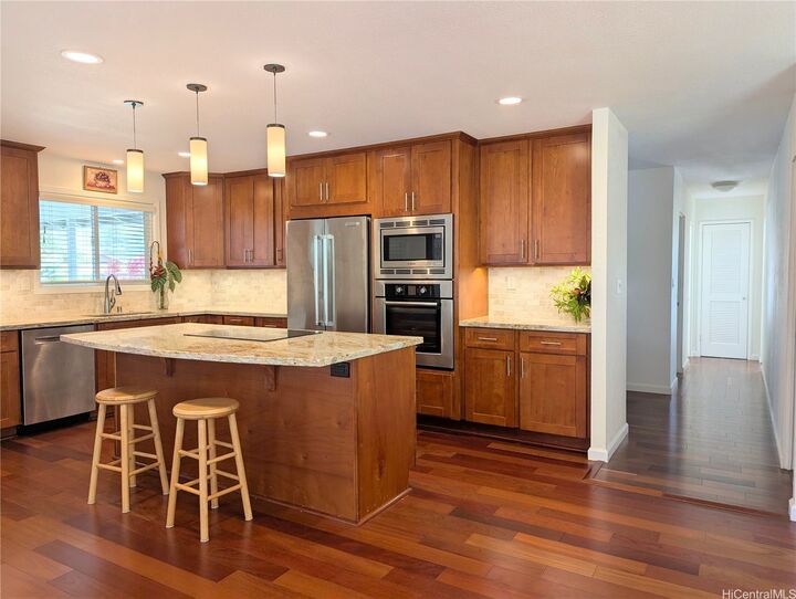 Property Photo: 856 Kii Street HI 96825