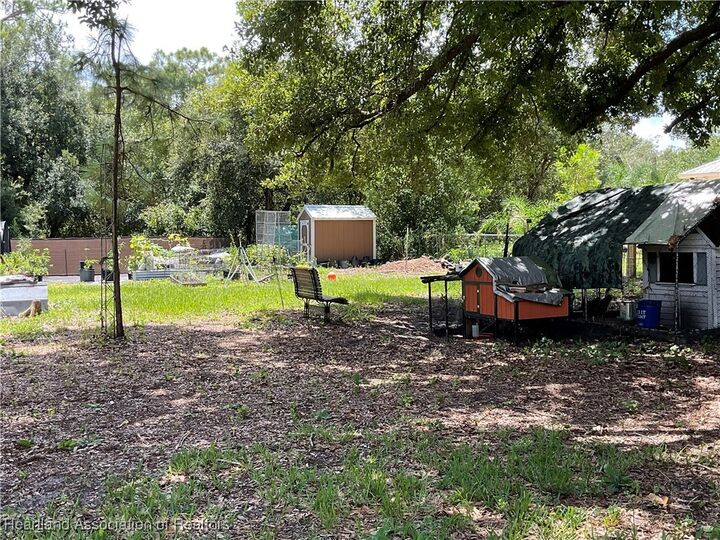 Property Photo: 907 Larkspur Street FL 33852