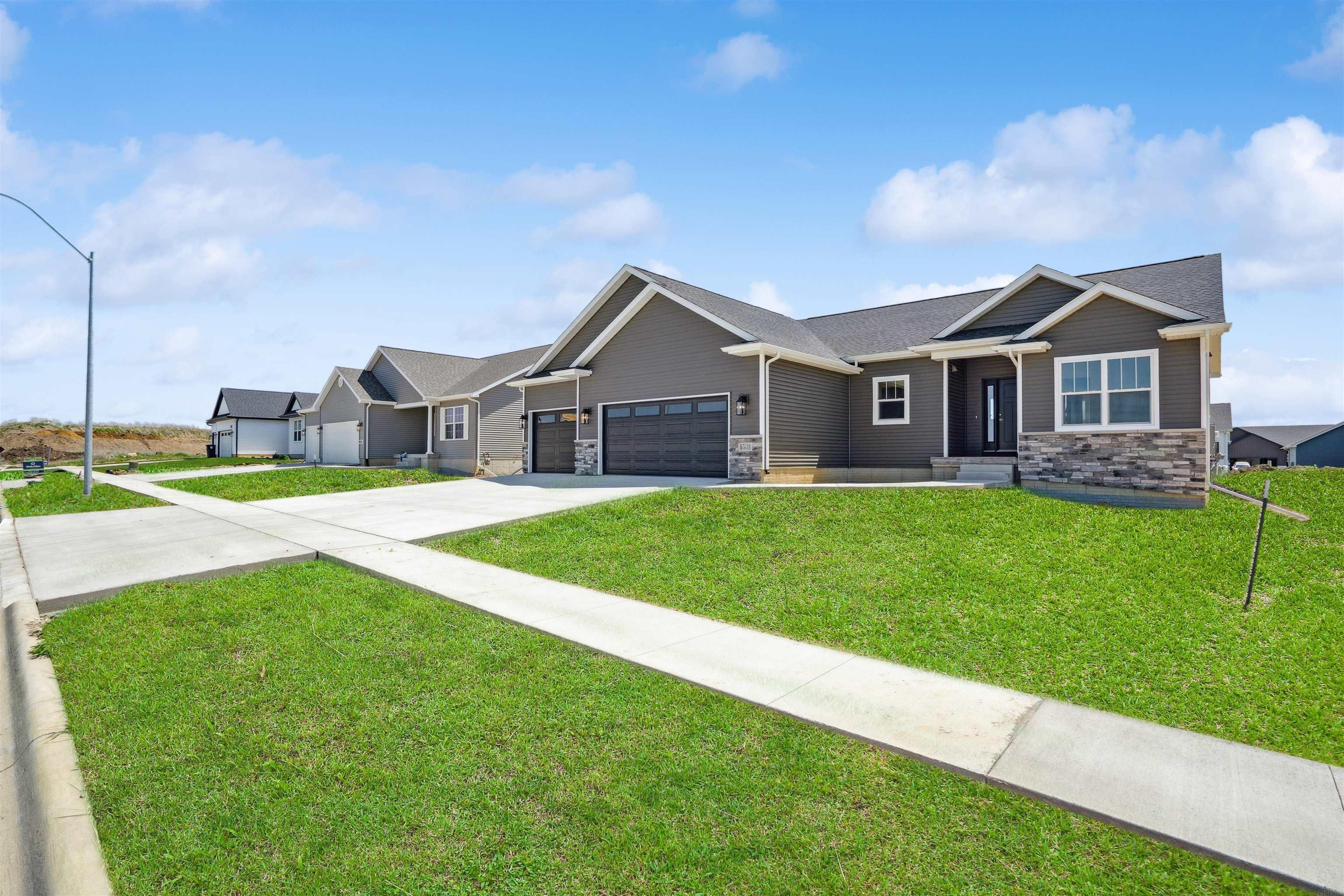 Property Photo:  4534 Sonoma Drive  IA 50613 