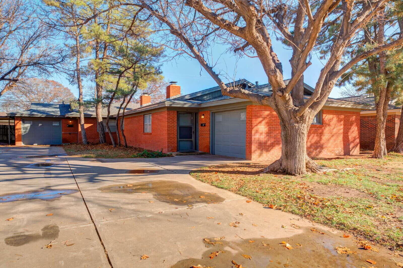 Property Photo:  6707 Hartford Avenue A  TX 79413 
