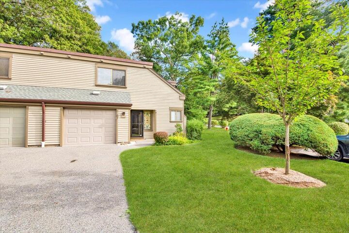 Property Photo:  228 Heritage Hills B  NY 10589 
