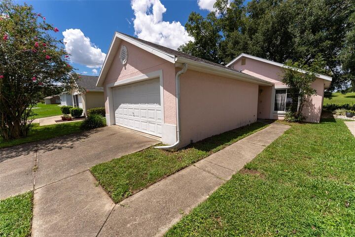 Property Photo: 1920 NW 50th Circle FL 34482