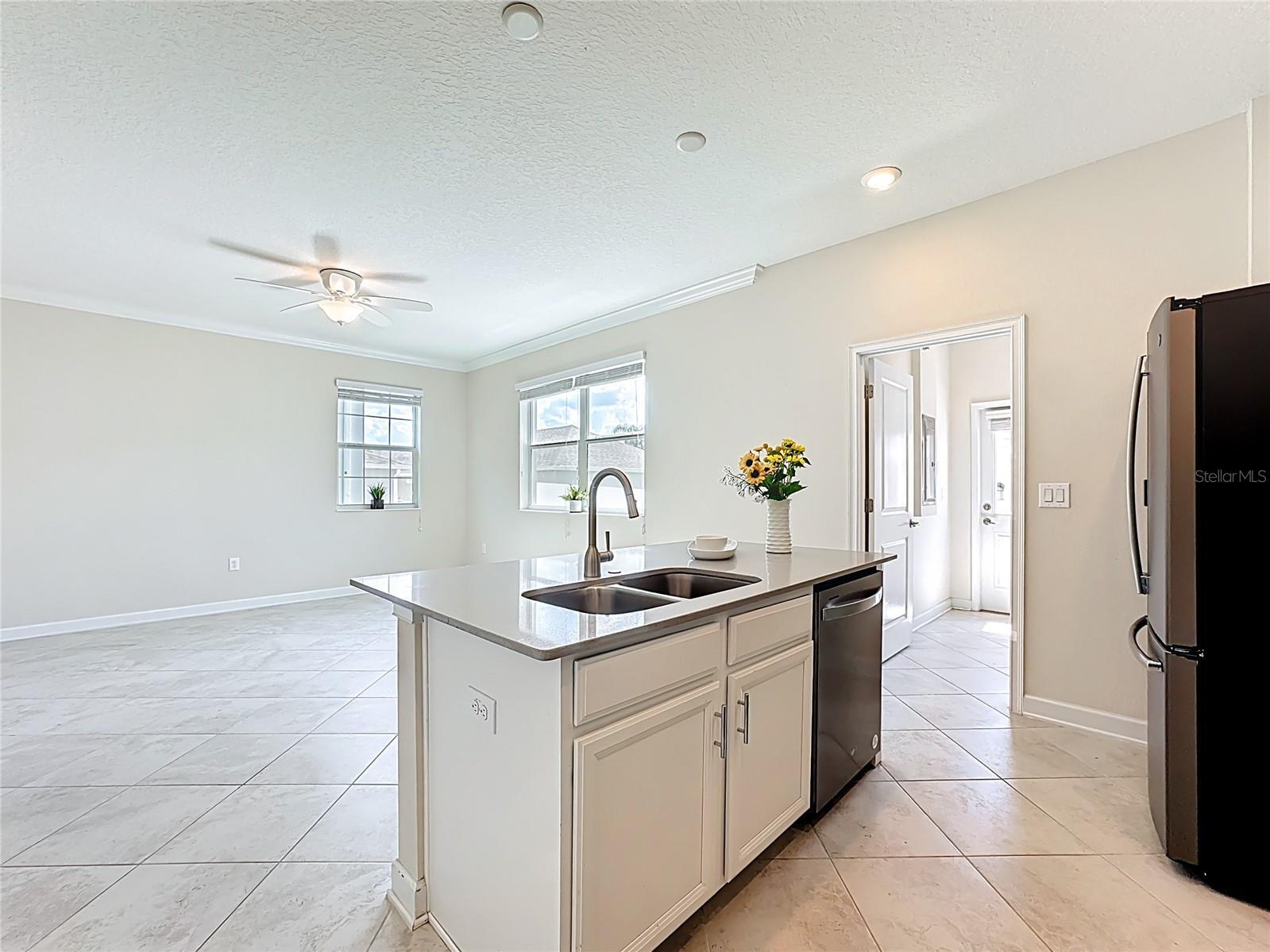 Property Photo: 11138 Suspense Drive FL 34787
