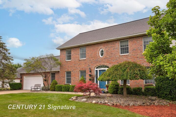Property Photo: 4111 Autumn Ridge Street MI 48603