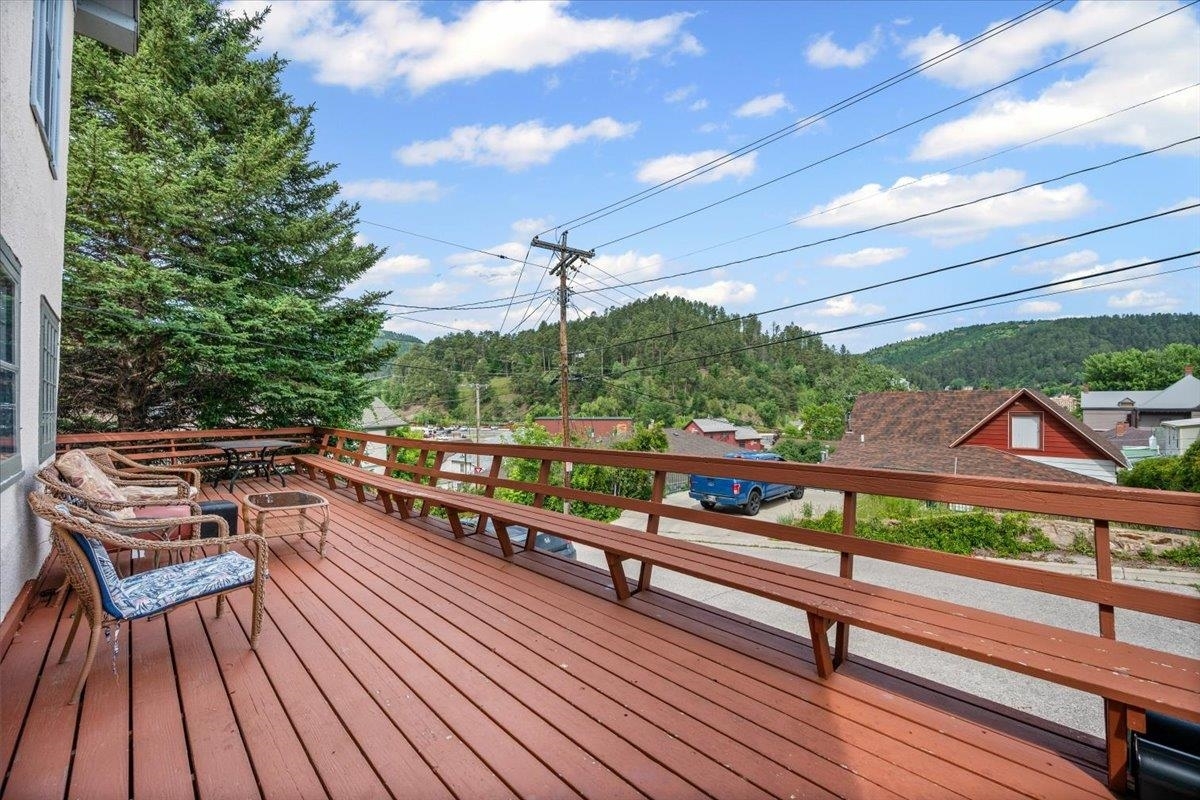 Property Photo: 7 Fillmore Street SD 57732