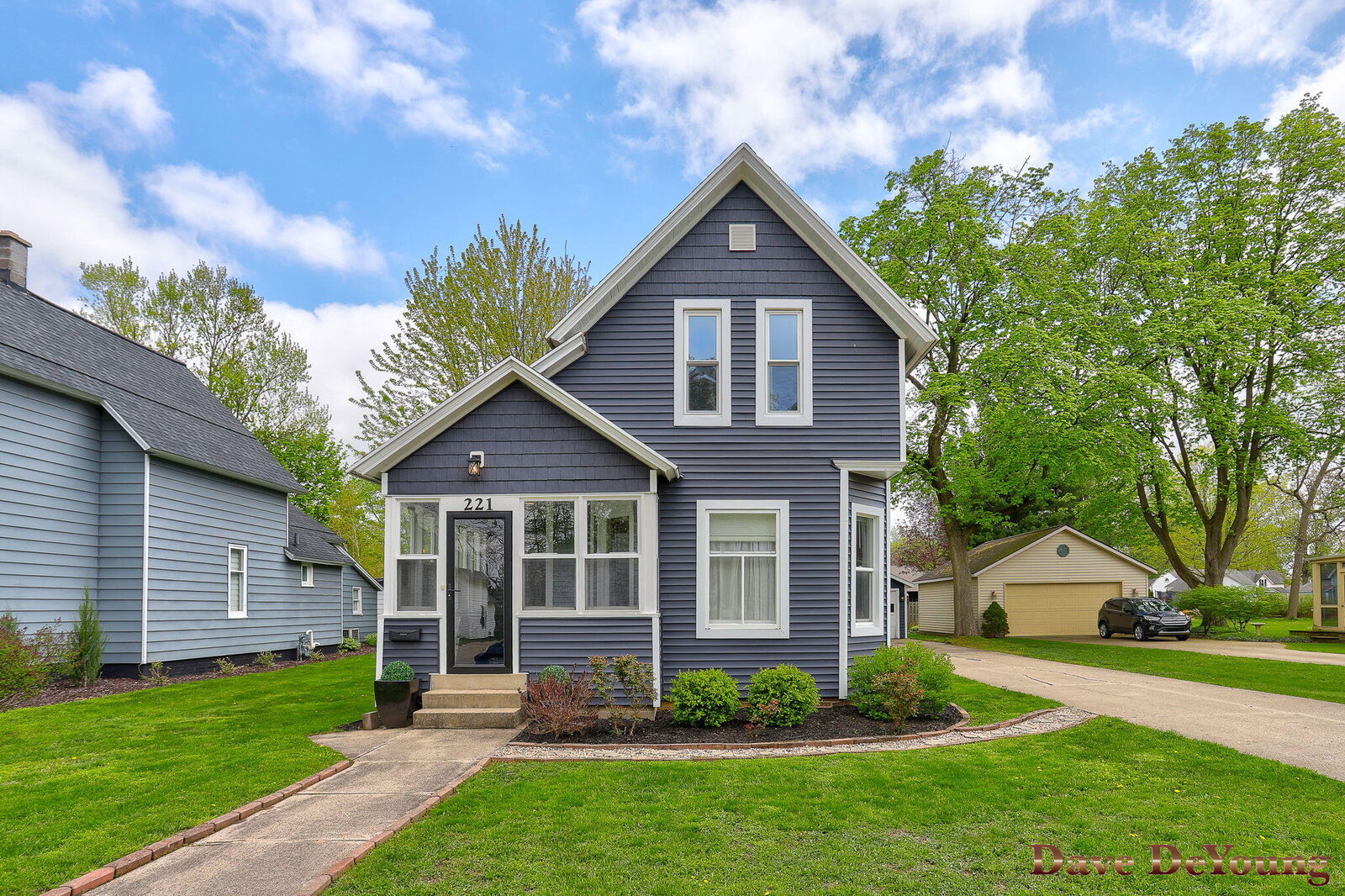 Property Photo:  221 S Maple Street  MI 49464 