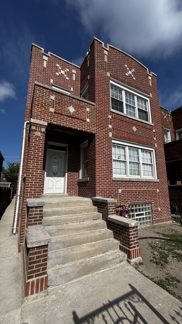 Property Photo: 6234 S California Avenue IL 60629