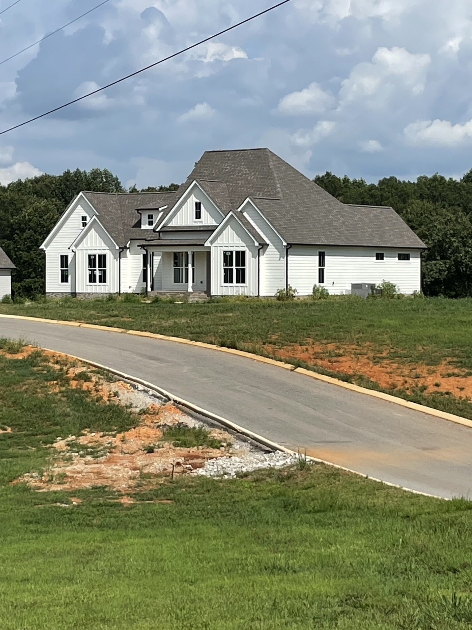Property Photo: 74 Summerlake Ct TN 37398