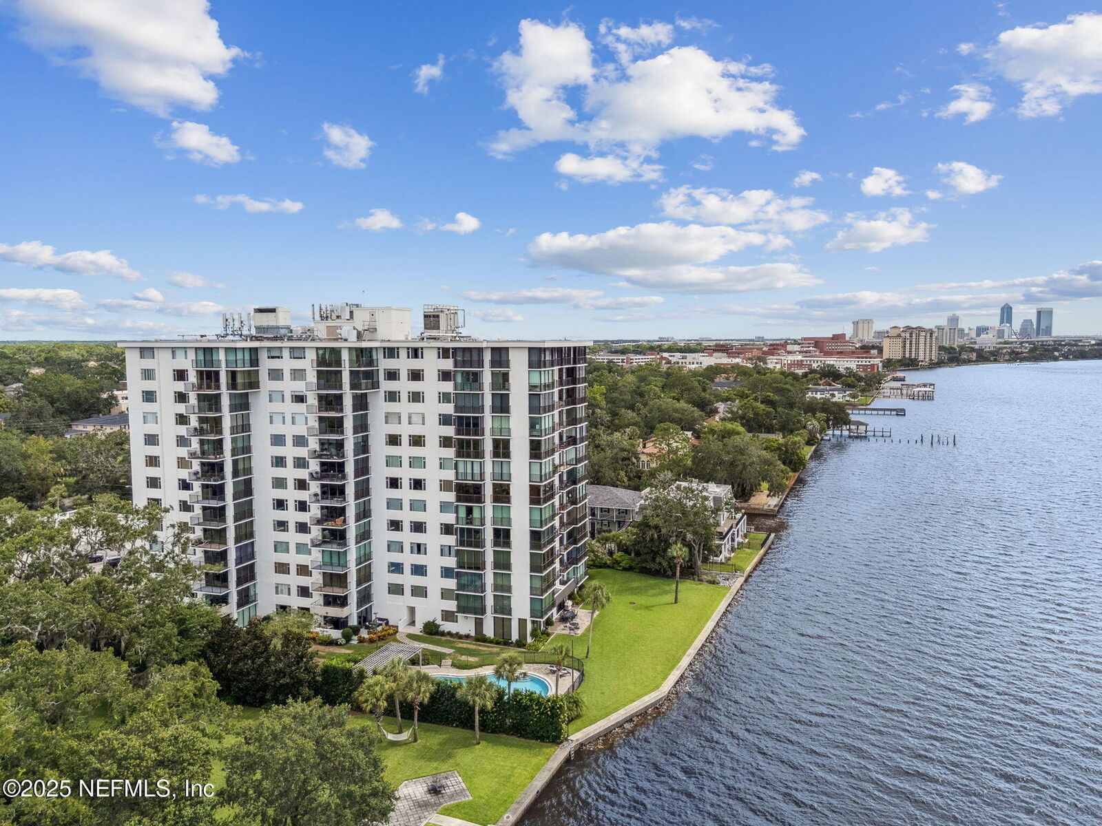Property Photo: 2970 St Johns Avenue 9C FL 32205