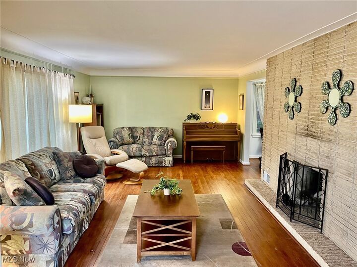 Property Photo: 2496 Milton Road OH 44118