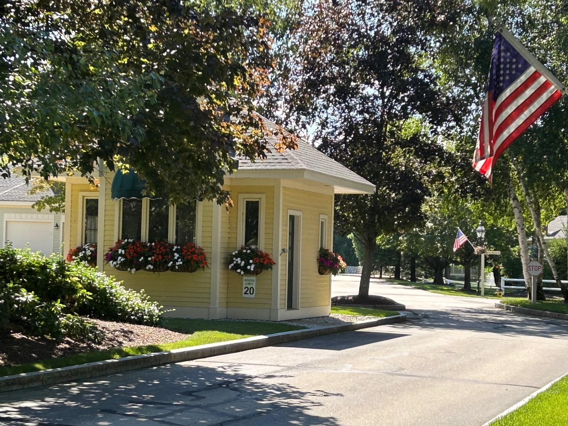 Property Photo:  23 Gleneagle Drive  NH 03110 