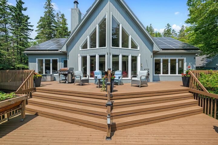 Property Photo: 3 Island View Drive NS B3Z 1S5