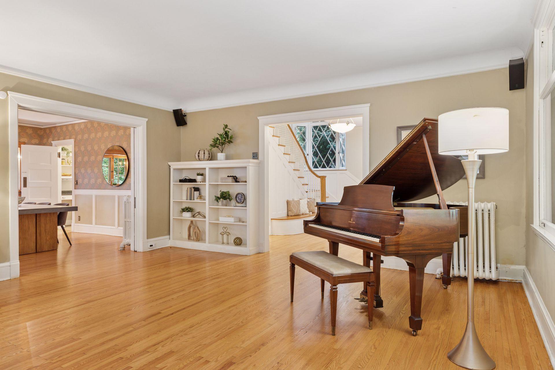 Property Photo:  1778 Irving Avenue S  MN 55403 