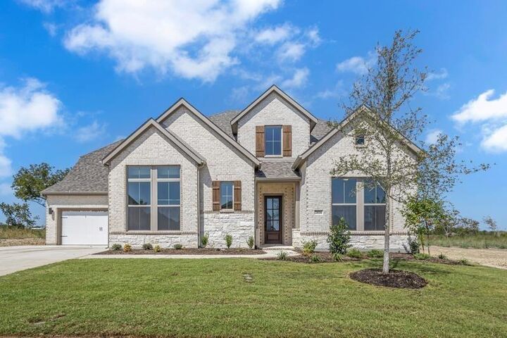 Property Photo: 2103 Hamilton Park Drive TX 76063