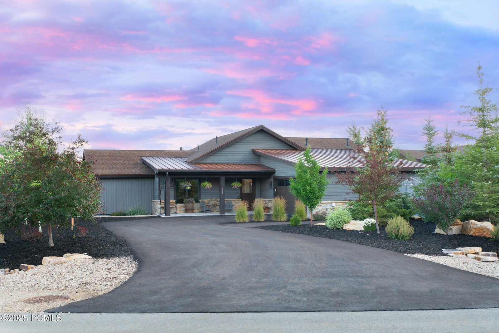 Property Photo:  375 Thorn Creek Drive  UT 84036 