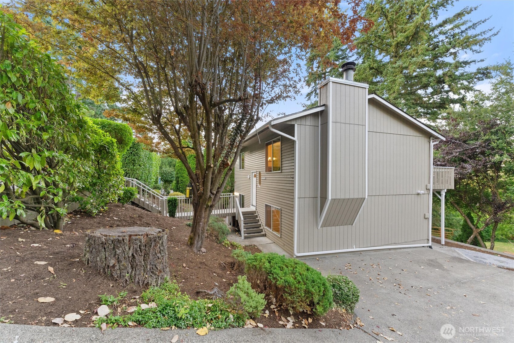 Property Photo: 19004 12th Avenue NE WA 98155