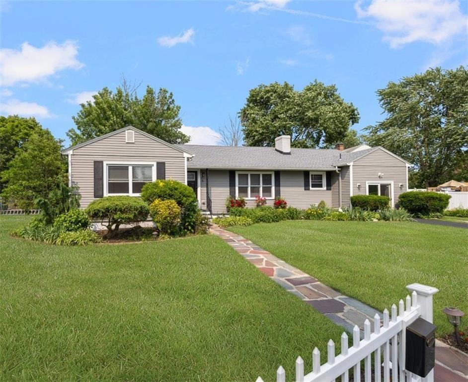 Property Photo:  6 Humes Avenue  RI 02889 