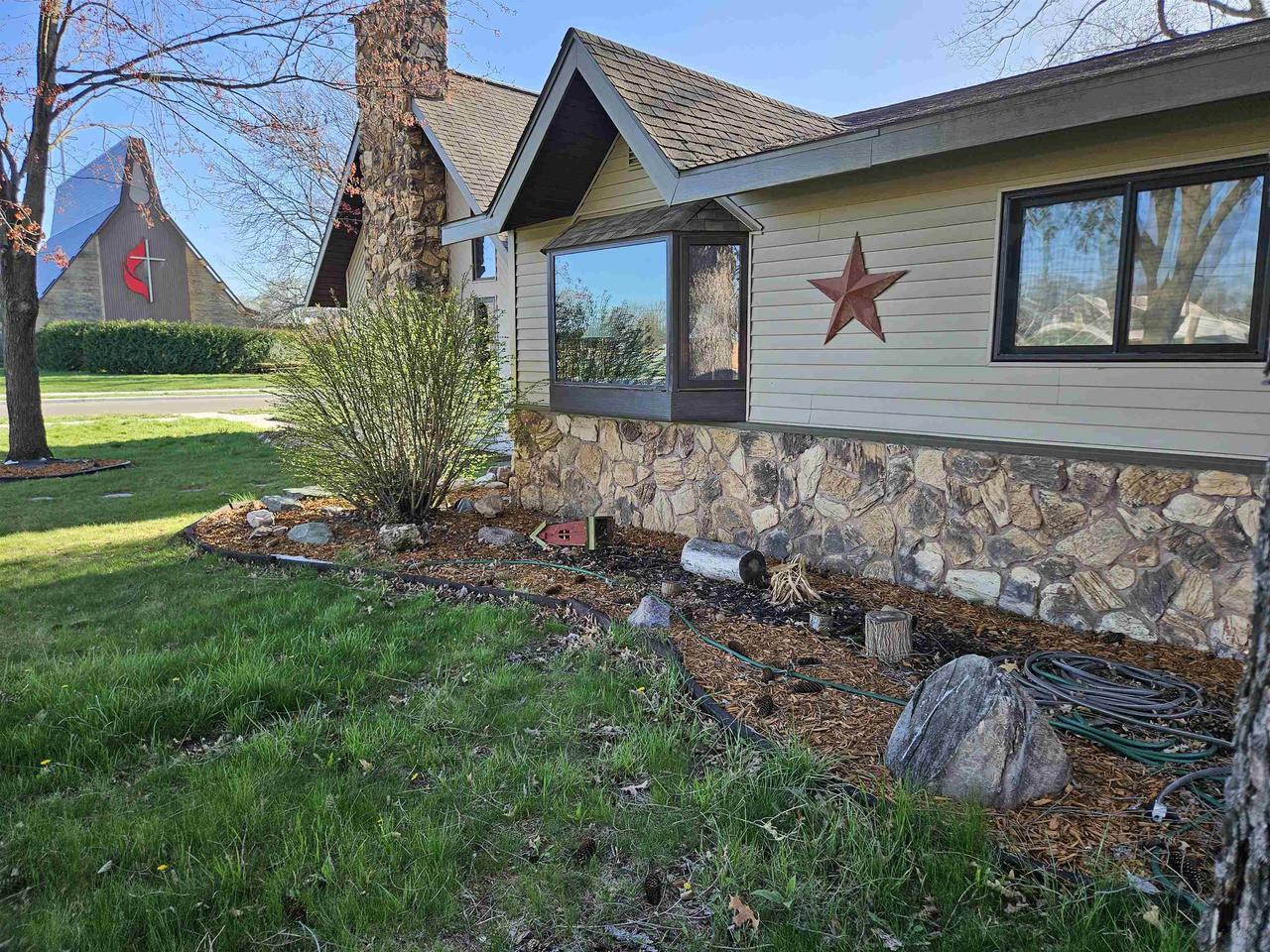 Property Photo: 919 Butts Avenue WI 54660