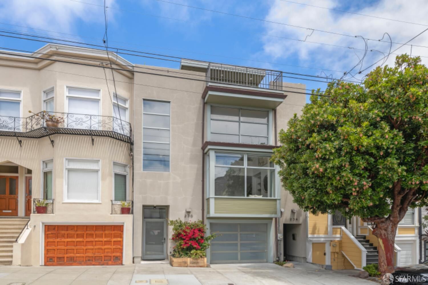 Property Photo:  234 Valley Street  CA 94131 