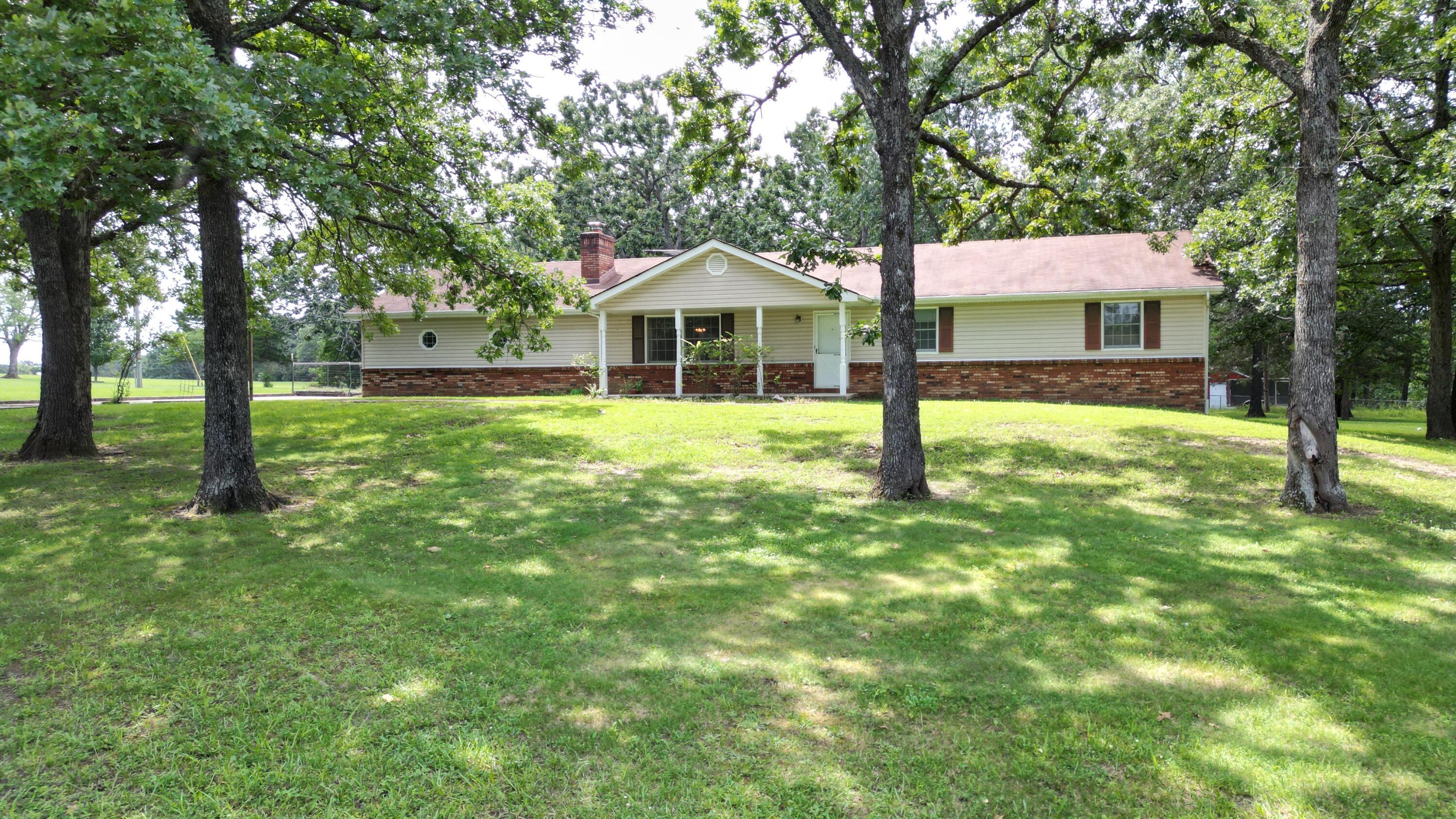 Property Photo: 24037 County Road 287 MO 65724